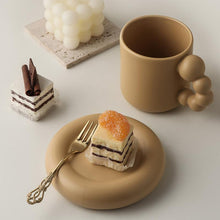 Load image into Gallery viewer, European Ceramics Coffee Cups And Saucers Tableware Coffee Plates Dishes Afternoon Tea Set Home Kitchen With Gift Box
