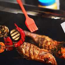Load image into Gallery viewer, Grill Mat Set of 5-100% Non-Stick BBQ Grill Mats, Easy to Clean
